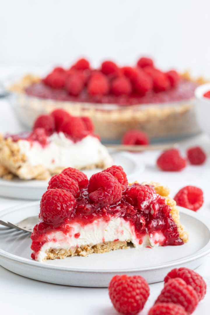 Raspberry Cream Pie - Recipe Boy