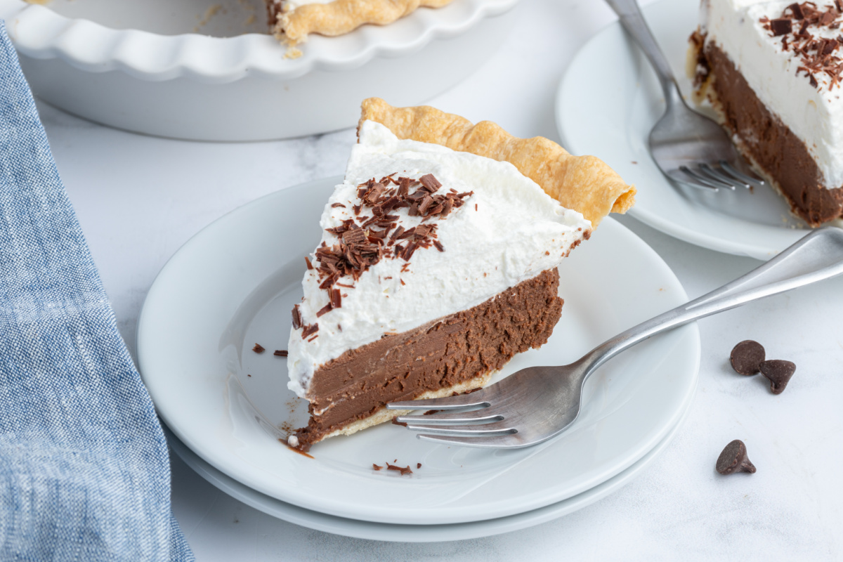 French Silk Pie - Recipe Boy