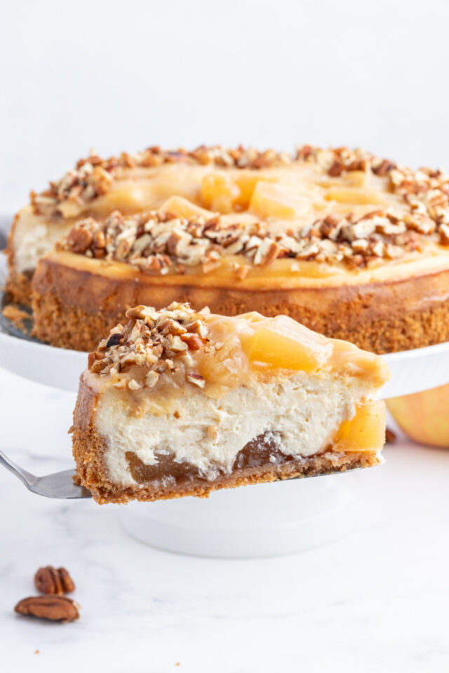 Caramel Apple Cheesecake - RecipeBoy