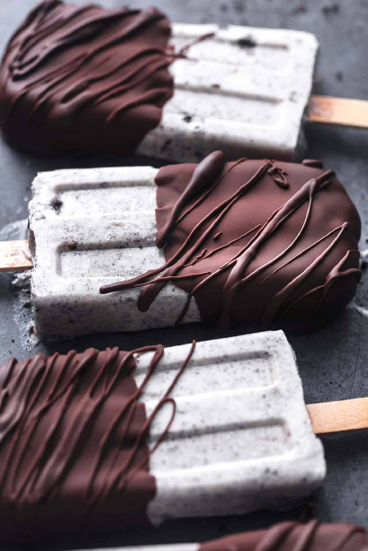 cookies and cream pudding pops laid on surface