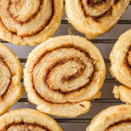 pie crust cinnamon roll cookies