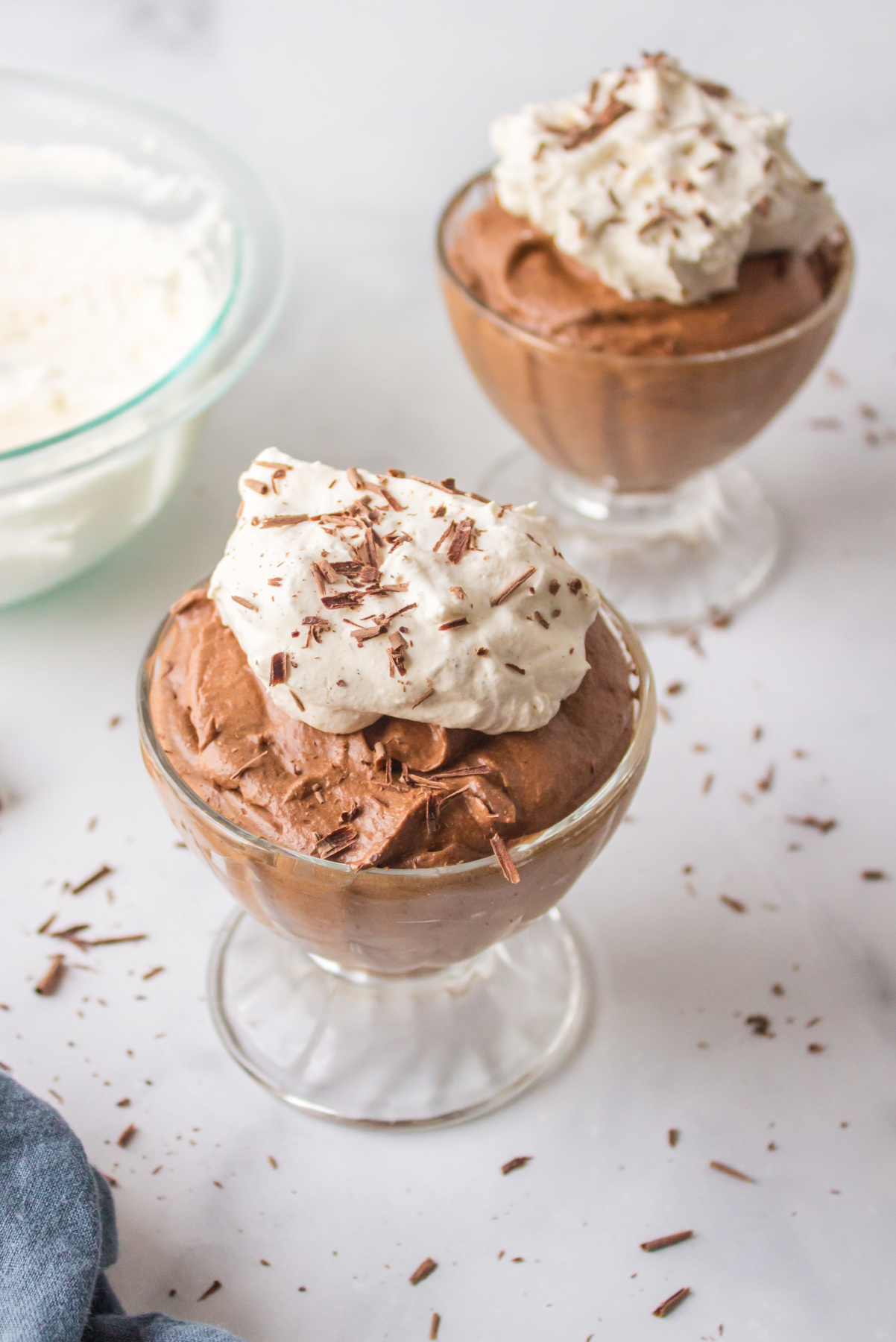 glass cups with chocolate mousse