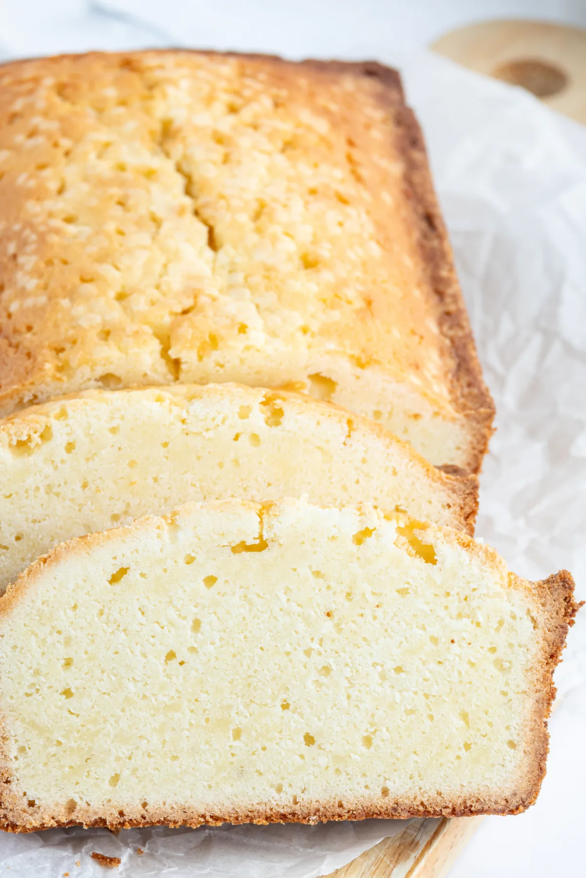 loaf of elvis presley's pound cake sliced open